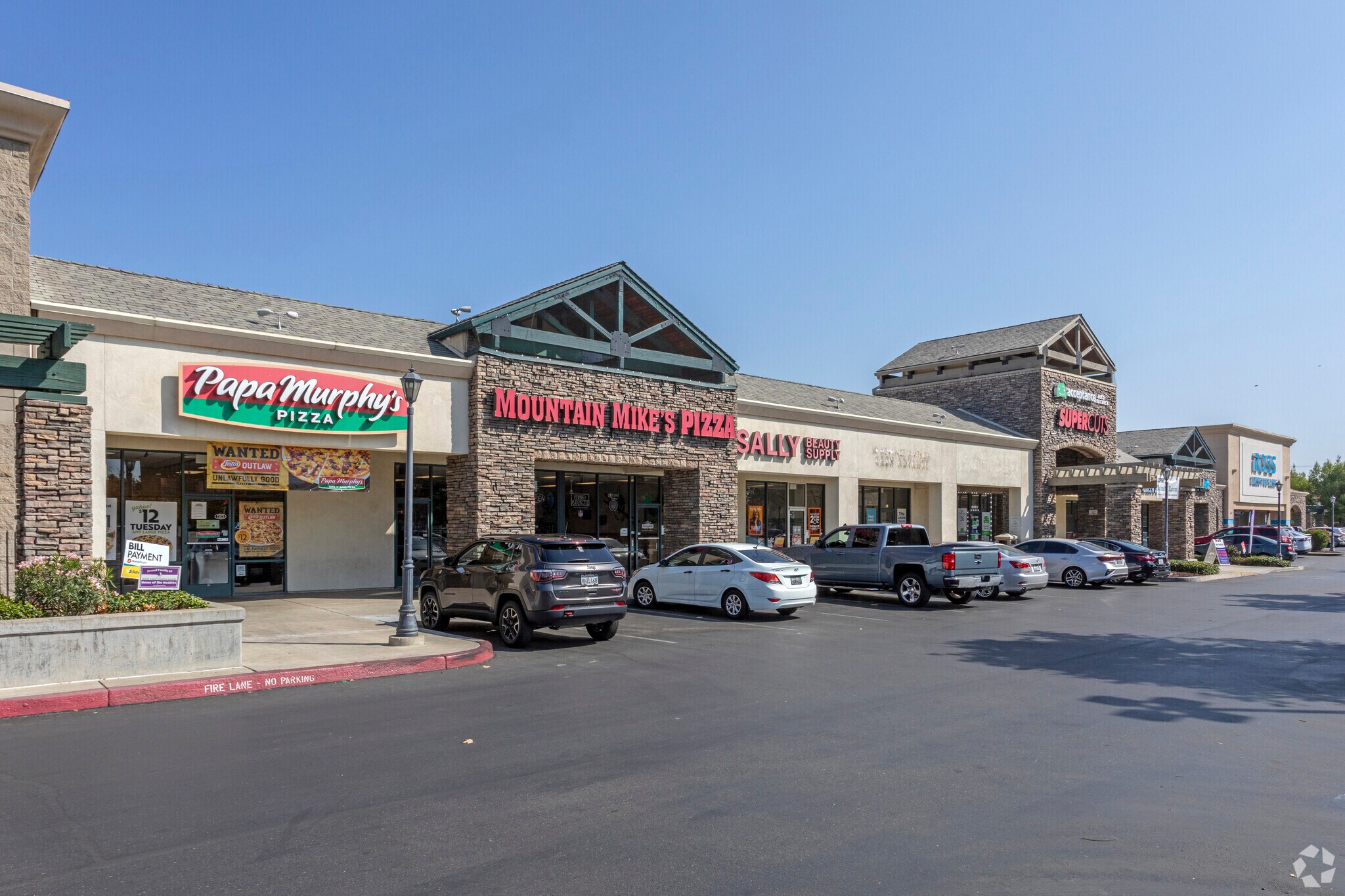 1611 E Hatch Rd, Ceres, CA 95307 Ceres Marketplace