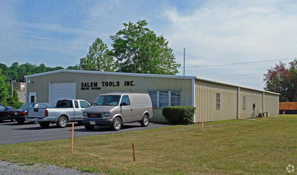 21019 Salem Rd, Bristol, VA for sale - Primary Photo - Image 1 of 1