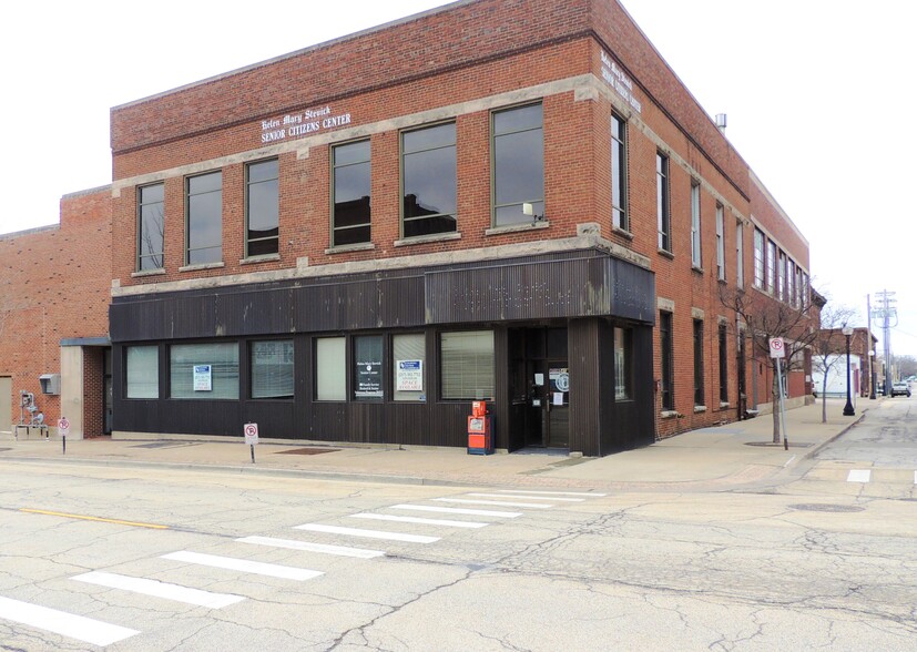 48 E Main St, Champaign, IL for lease - Primary Photo - Image 1 of 1