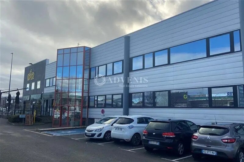 Office in Clermont-Ferrand for lease - Building Photo - Image 3 of 12