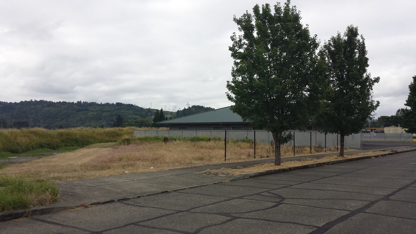 2250 Robbins Rd, Longview, WA 98632