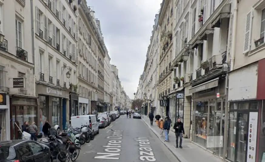 Retail in Paris for lease - Building Photo - Image 2 of 2