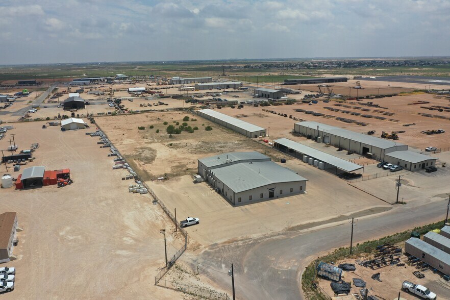5718 N County Road 1287, Midland, TX for lease - Building Photo - Image 2 of 18
