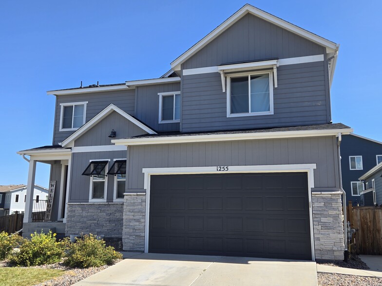 1255 Basalt Ridge Loop, Castle Rock, CO for sale - Primary Photo - Image 1 of 1