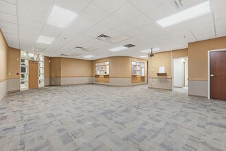 7640 Sylvania Ave, Sylvania, OH for lease Interior Photo- Image 2 of 11