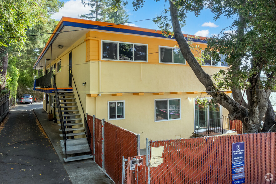 3222 E 27th St, Oakland, CA for sale - Primary Photo - Image 1 of 1