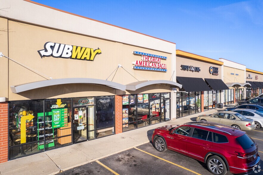 7188 W Dempster St, Morton Grove, IL for lease - Building Photo - Image 1 of 2