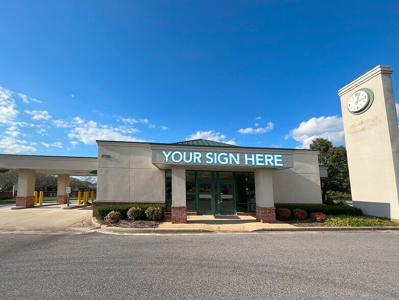 8759 Piney Orchard Pky, Odenton, MD 21113 Retail for Lease