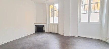 Boulevard De La Reine, Versailles for lease Interior Photo- Image 2 of 3
