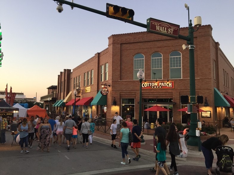 129 S Main St Grapevine Tx 76051 - The Gallery On Main Street Loopnetcom