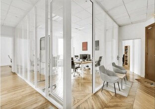 15 Rue Du Louvre, Paris for lease Construction Photo- Image 2 of 4