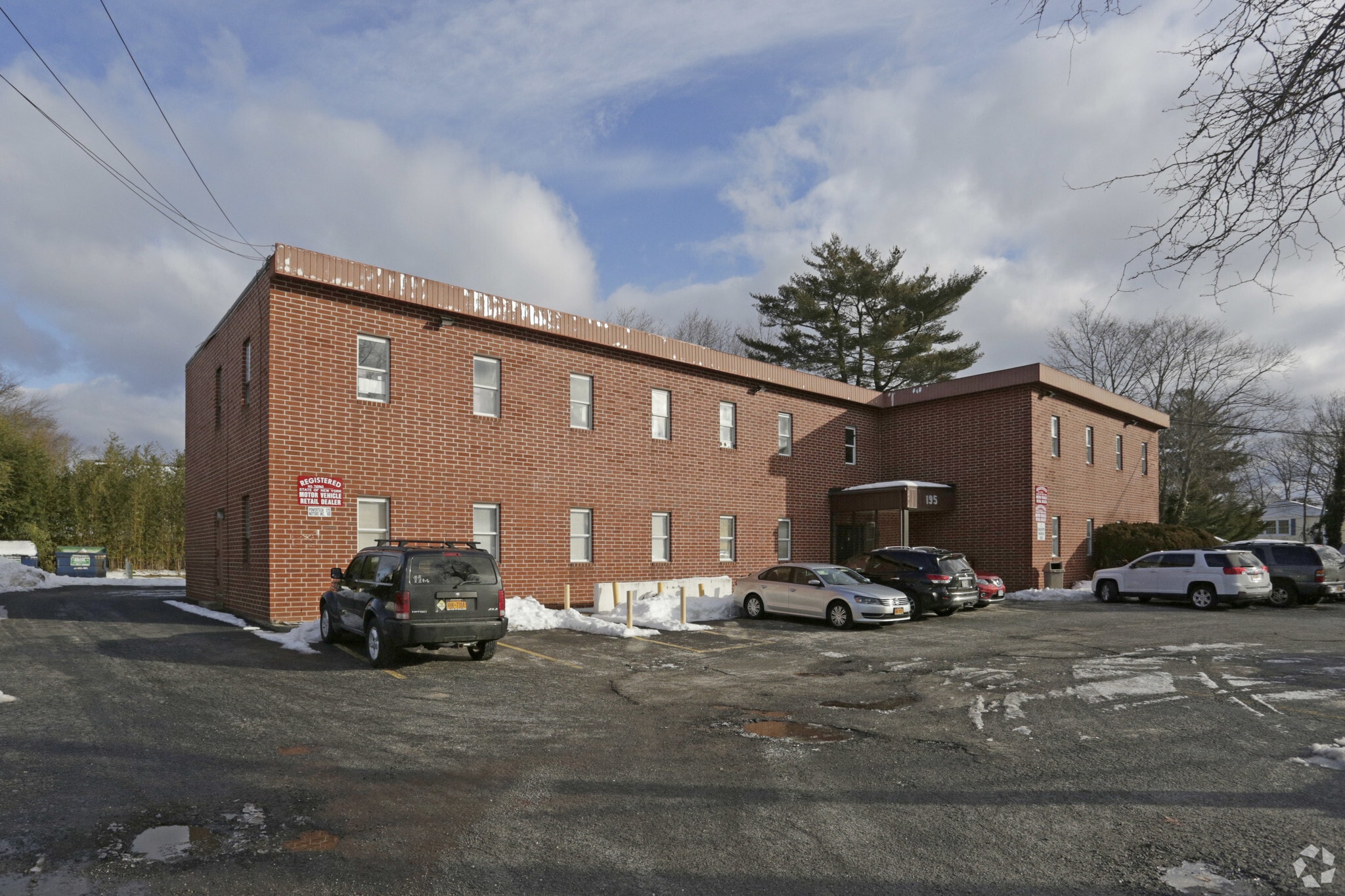 195 Smithtown Blvd, Nesconset, NY for lease Primary Photo- Image 1 of 5