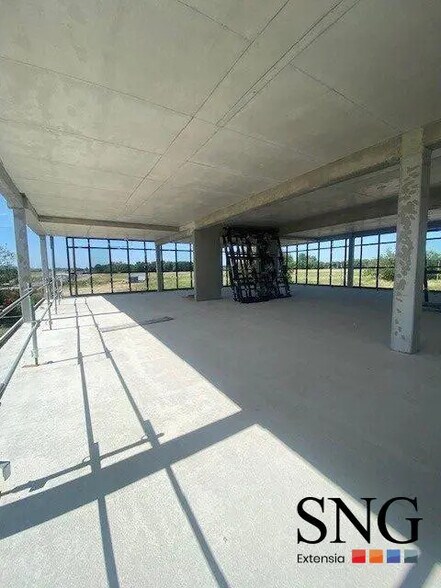 Office in Muret for sale - Building Photo - Image 2 of 3