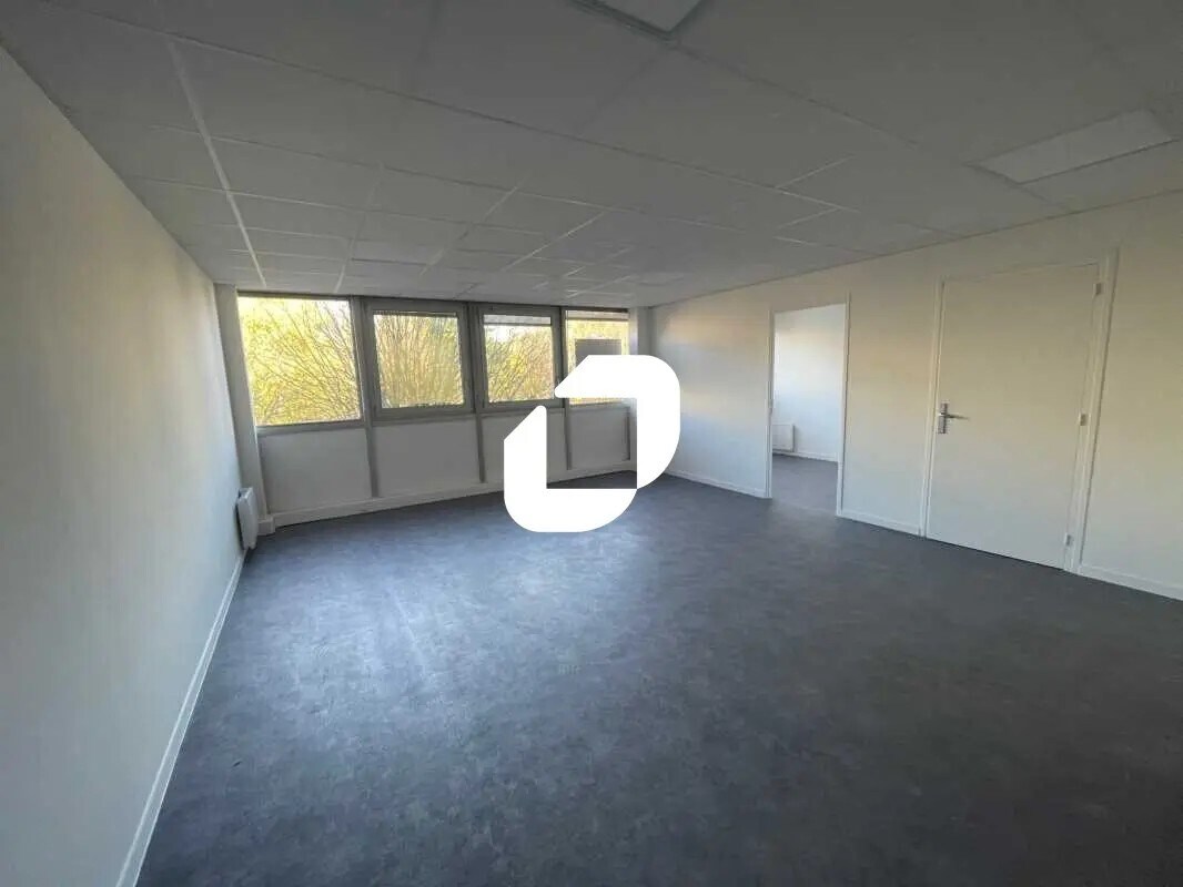 10-16 Avenue De Camberwell, Sceaux for lease Interior Photo- Image 1 of 9