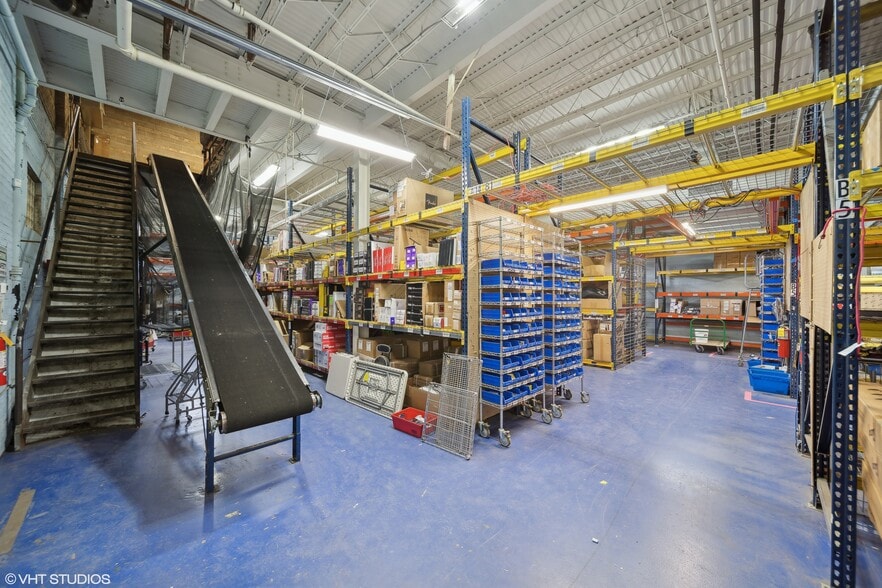 1431 W Hubbard St, Chicago, IL for lease - Building Photo - Image 2 of 13