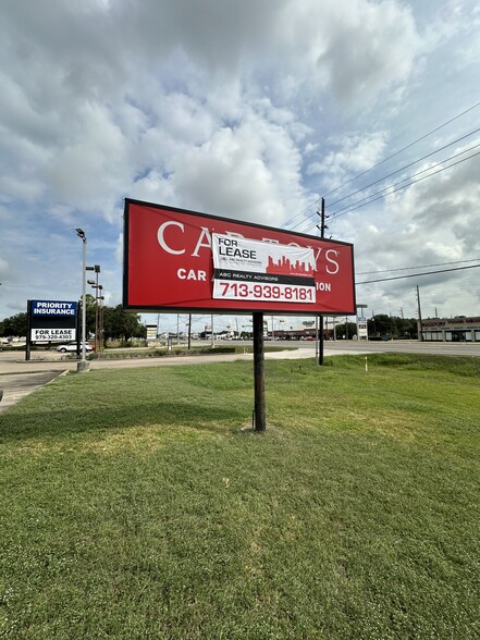 2650 Highway 6 S, Houston, TX for lease - Building Photo - Image 2 of 15