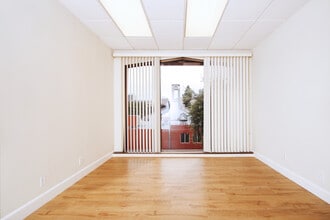 459 Hamilton Ave, Palo Alto, CA for lease Interior Photo- Image 2 of 4