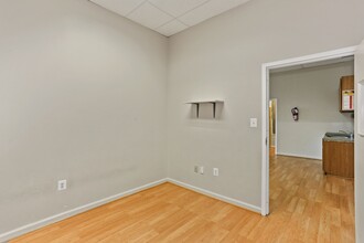 4229 Lafayette Center Dr, Chantilly, VA for lease Interior Photo- Image 2 of 2