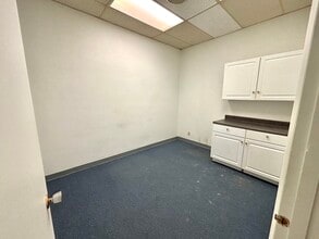 400 E Pittsburgh St, Greensburg, PA for lease Interior Photo- Image 1 of 6