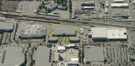 14300-14320 Arminta St, Panorama City, CA - AERIAL map view