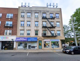 60-62 Main St - Retail Space