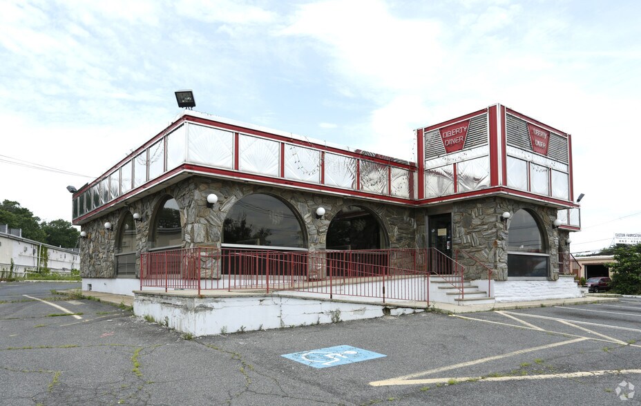 321 US 1-9, Linden, NJ for sale - Primary Photo - Image 1 of 1