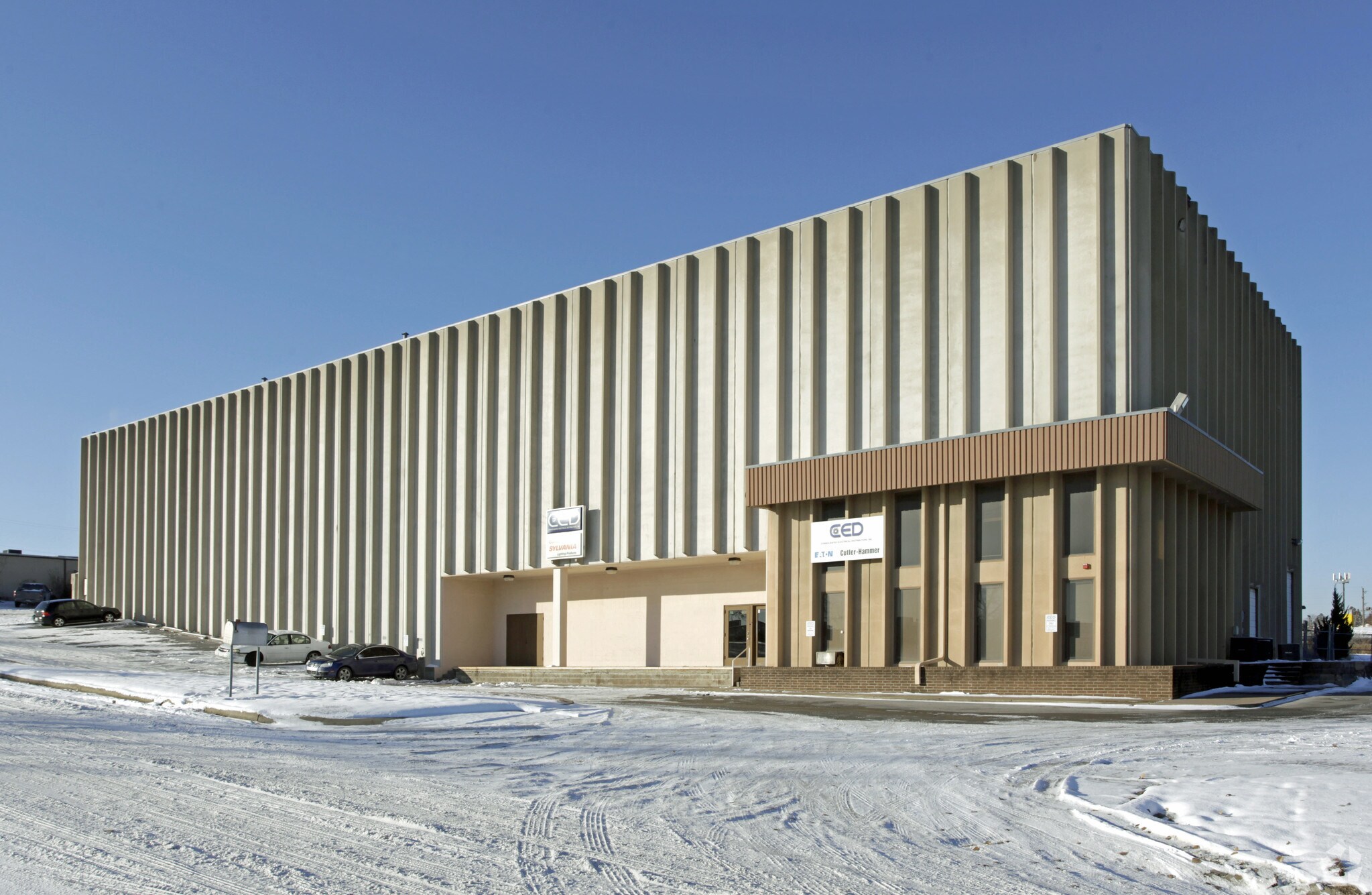 8136-8148 E 48th St, Tulsa, OK for sale Primary Photo- Image 1 of 1