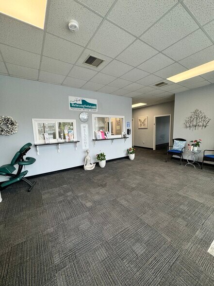 132 S Main St, Acushnet, MA for sale - Interior Photo - Image 1 of 1