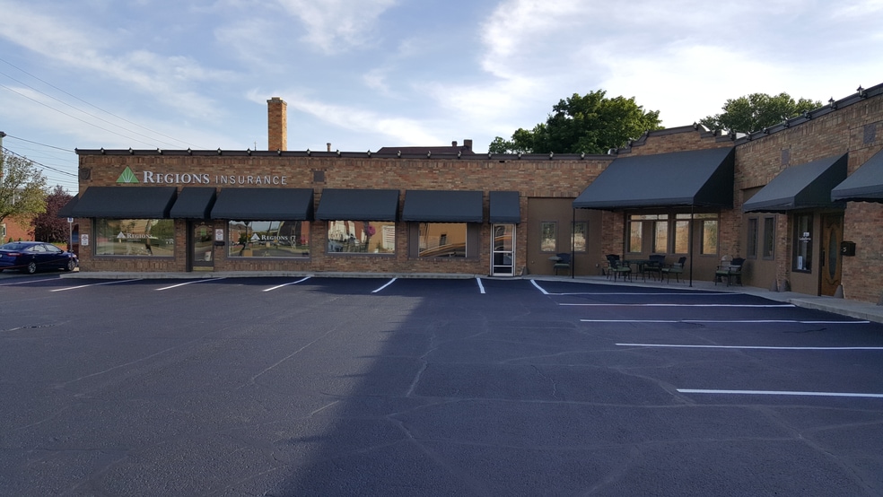 27 S 3rd St, Logansport, IN for sale - Primary Photo - Image 1 of 1