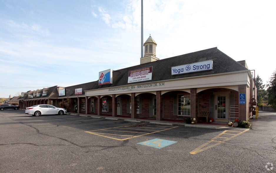 5854-5896 Fulton Dr NW, Canton, OH for lease - Primary Photo - Image 1 of 1