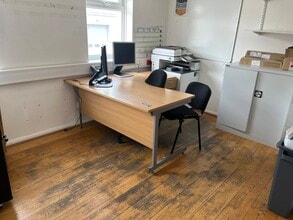 Stevenson Rd, Brighton for lease Interior Photo- Image 2 of 2