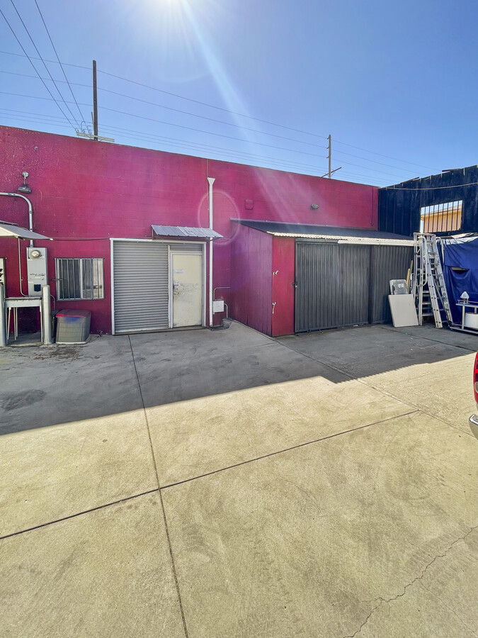 4811 W Adams Blvd, Los Angeles, CA 90016 | LoopNet