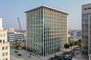 Beverly Wilshire - Convenience Store