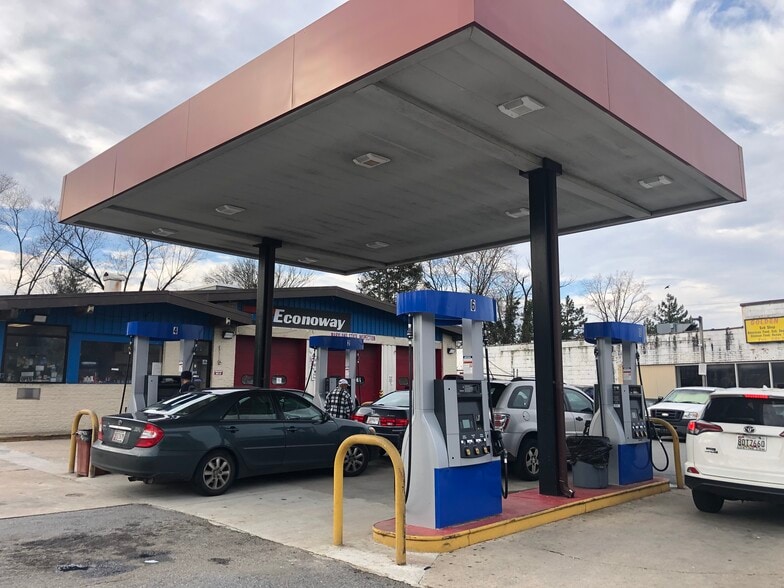 5463 Annapolis Rd, Bladensburg, MD for sale - Building Photo - Image 1 of 1