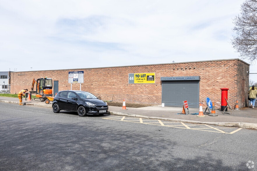 Bedesway, Jarrow for sale - Primary Photo - Image 1 of 1