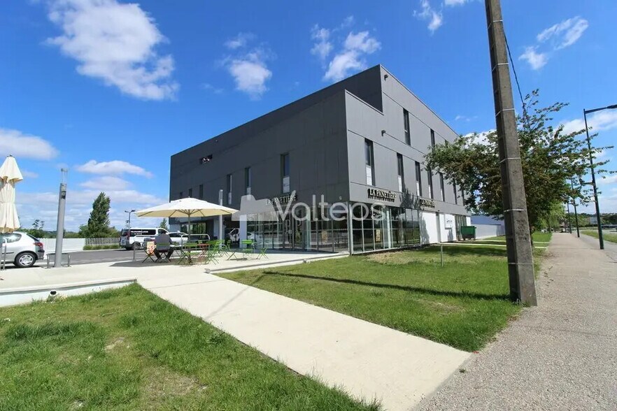 83 Chemin De Ribaute, Toulouse for lease - Building Photo - Image 1 of 12