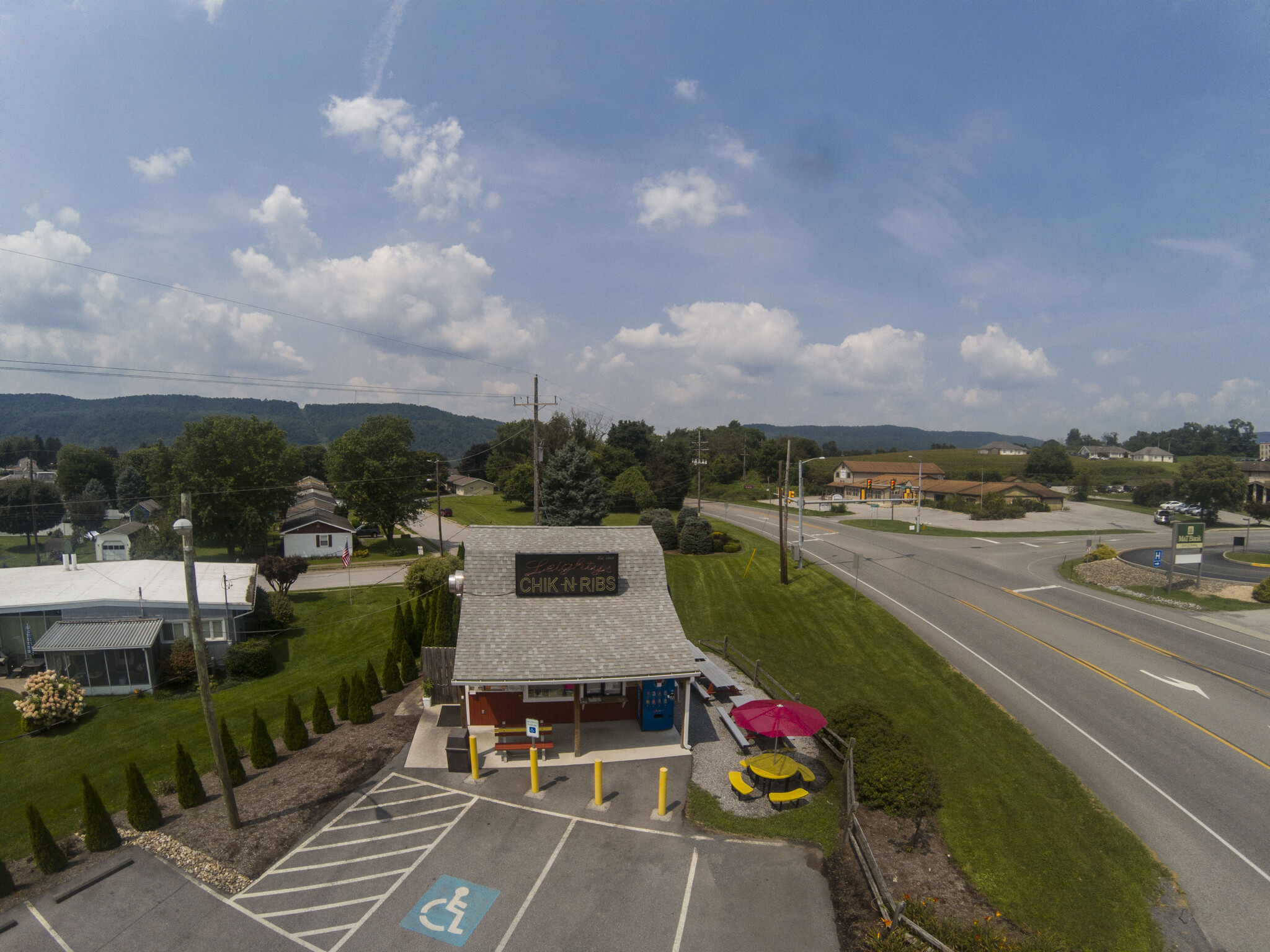 7673 Woodbury Pike, Roaring Spring, PA for sale Primary Photo- Image 1 of 1