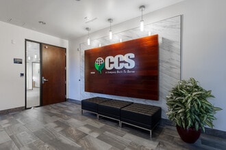 1165 S Pennsylvania St, Denver, CO for sale Interior Photo- Image 1 of 4