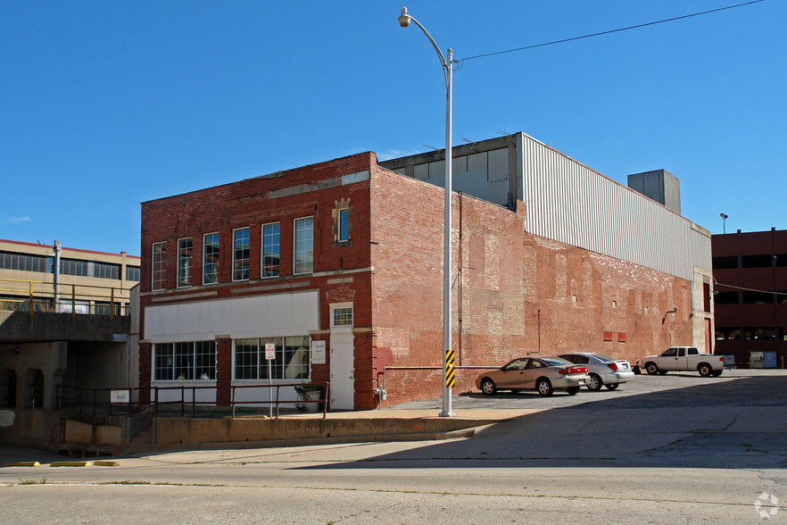 2 NW 6th St, Oklahoma City, OK for sale - Building Photo - Image 1 of 12