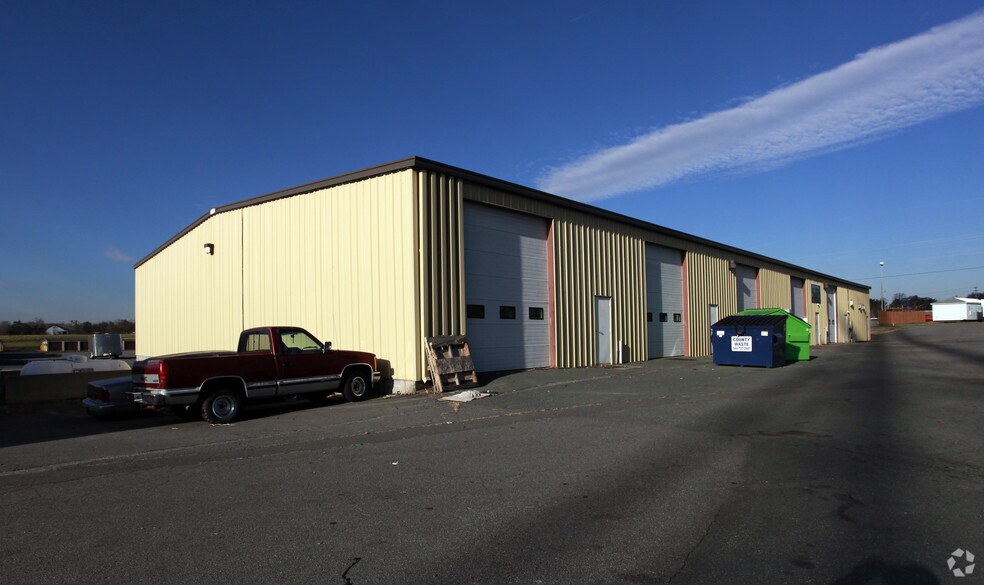 15488 Montanus Dr, Culpeper, VA for sale - Primary Photo - Image 1 of 1