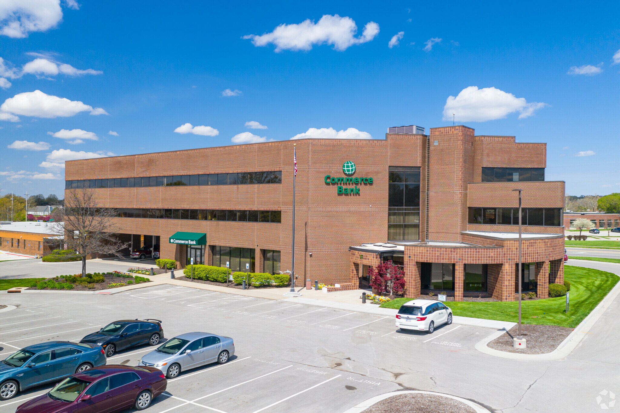 8700 Monrovia, Lenexa, KS for lease Primary Photo- Image 1 of 4