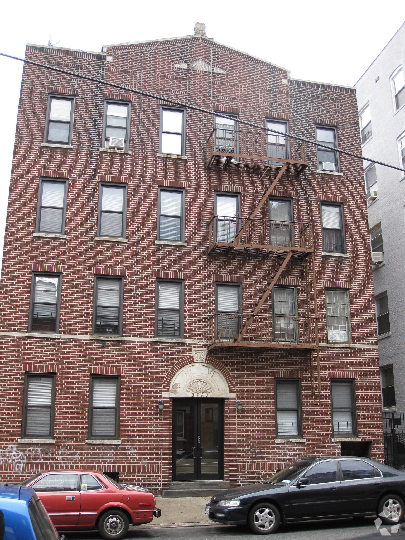 37-67 64th St, Flushing, NY for sale Primary Photo- Image 1 of 1