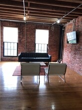 101 N Haven St, Baltimore, MD for lease Lobby- Image 2 of 9