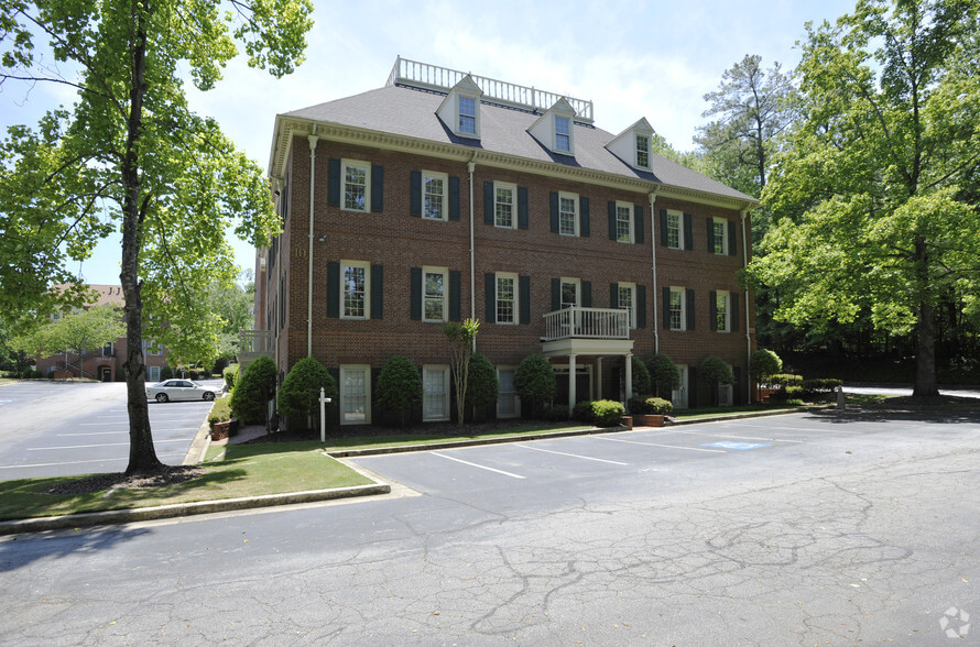 750 Hammond Dr NE, Atlanta, GA for lease - Building Photo - Image 2 of 4