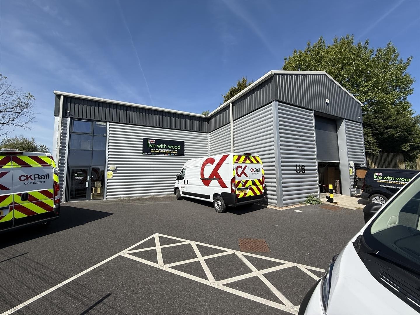 Burley Close, Chesterfield for sale Primary Photo- Image 1 of 1