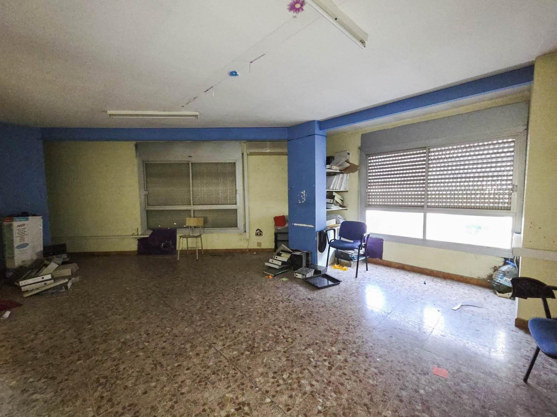 Office in Barberà del Vallès, Barcelona for lease Interior Photo- Image 1 of 4