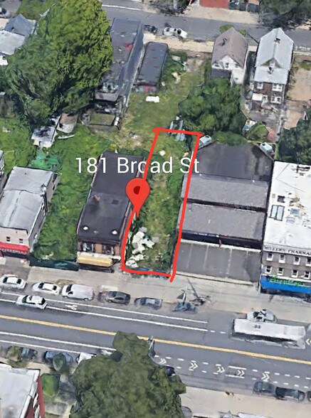 181 Broad St, Staten Island, NY for lease - Building Photo - Image 1 of 2