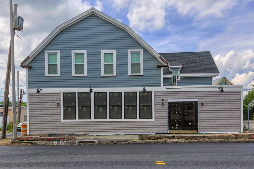 374 Rantoul St, Beverly, MA for lease - Primary Photo - Image 1 of 28