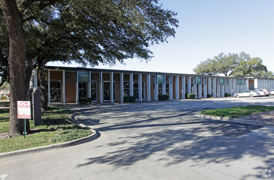 1617 Hi Line Dr, Dallas, TX for lease - Primary Photo - Image 1 of 3