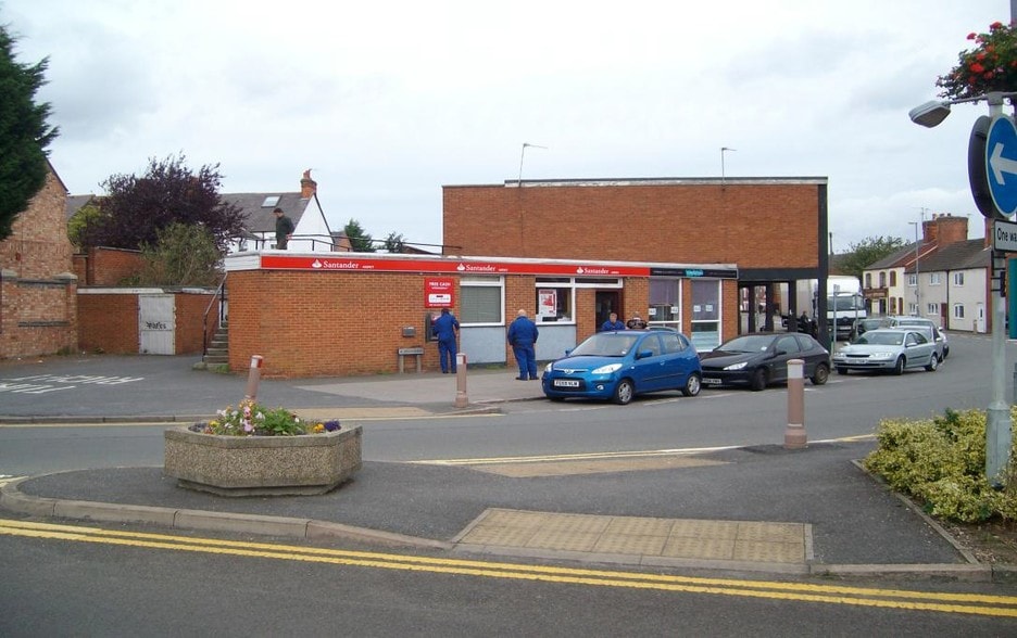 1-7 The Bank, Leicester for sale - Primary Photo - Image 1 of 1